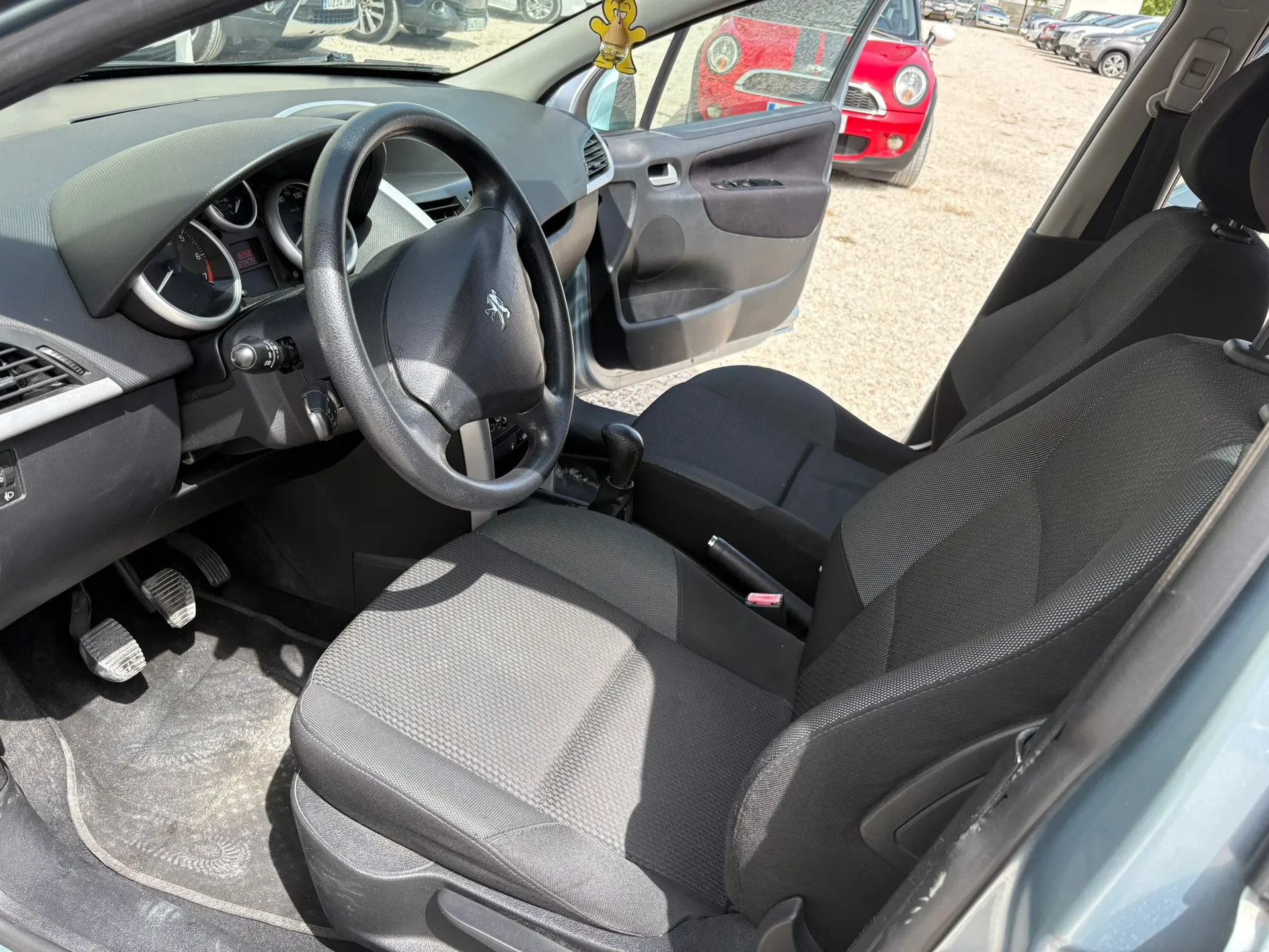 Peugeot 207 1.4 5